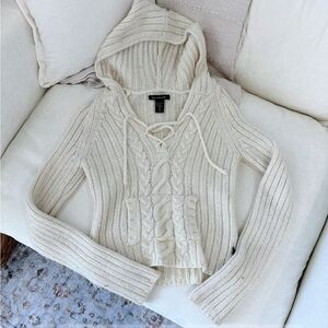 Y2K Vintage Abercrombie & Fitch Beige V-Neck Sweater